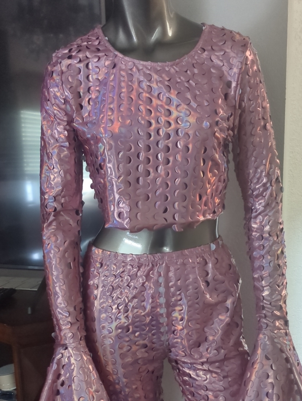 Iridescent Lavender Cutout Crop Top & Matching Pants Set - Women Pants